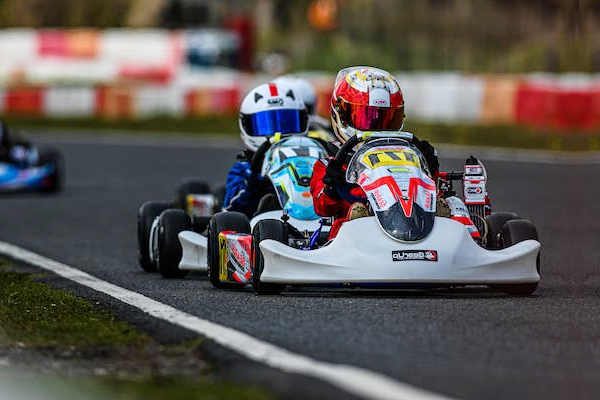 Is there any requirements for electric kart and traditional kart runway roads?